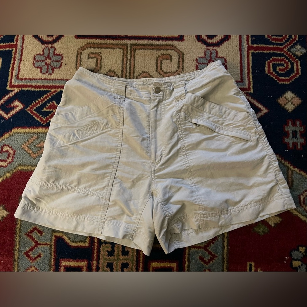 Women’s Royal Robbin’s Casual Tan Hiking Shorts- Size 4